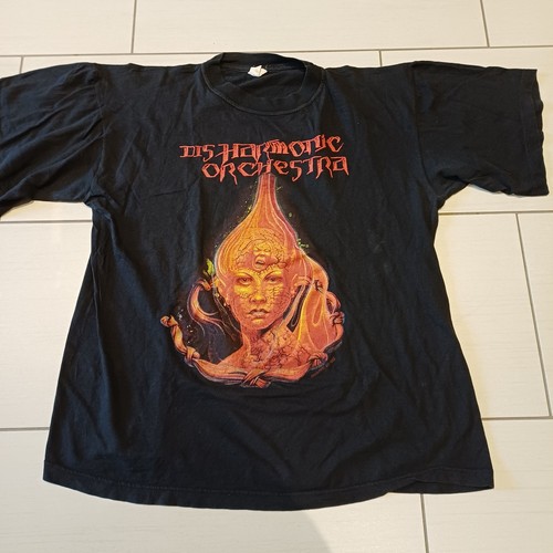 Disharmonic orchestra - orchestra,