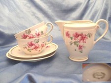 2 Porzellan Teetassen