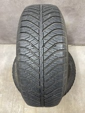 2 x 195/65 R15 91T GANZJAHRESREIFEN - Goodyear Vector 4Seasons (6,8mm)