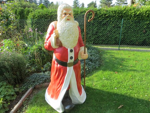 Weihnachtsmann lebensgroß