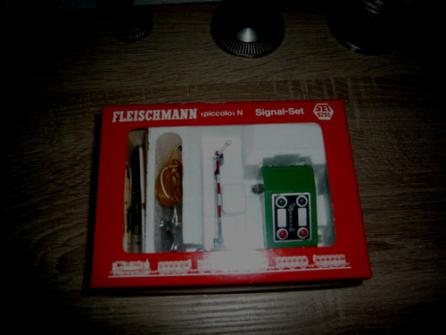 Fleischmann 9295 signal set - 9295, signal-set