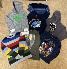 Kinder Bekleidungspaket Pullover Sweatshirt Shirts Gr. 122/128, 7 Teile, Junge