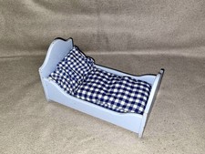 Puppenbett aus Holz, für