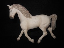 Schleich Holsteiner Stute 13858 Pferd - Pferde weiß