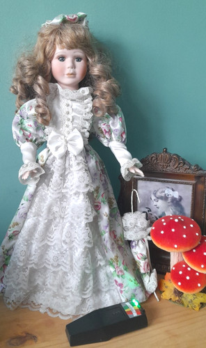 Spukpuppe seraphine positives - seraphine,