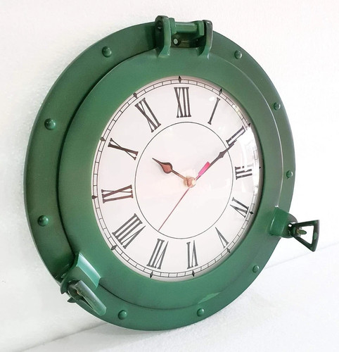 Wanduhr mit bullauge - mit,