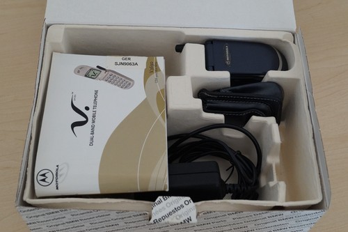 Motorola v50 mit bmw software - motorola,