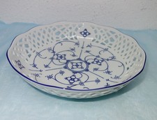 Form Marienbad, Ingres Weiß