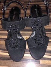 Sehr Schicke Schwarze