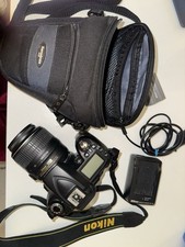 Nikon D90 5.882 Auslösungen