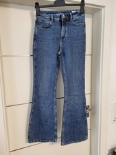 Jeans Hose in Bootcut Style