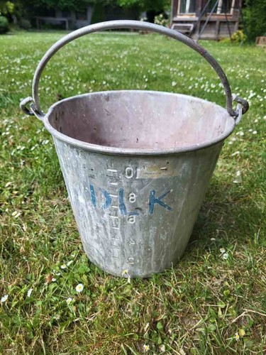 Großer alter alu eimer - großer,