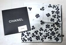 CHANEL Vintage Seidentuch