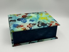 Stoffbezogene Schatulle