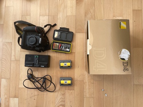 Nikon 360 000 - nikon,