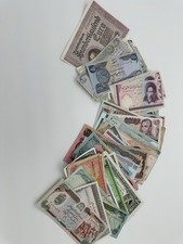 Verschiedene Geldscheine