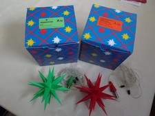 2 Herrnhuter Adventsstern A1e 13 cm rot und grün Weihnachtsstern Weihnachtendeko
