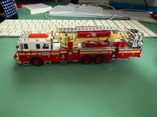 code 3 1:64 FDNY Ladder 160