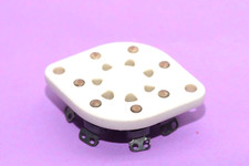 MIL spec Keramik Röhren-Sockel / Fassung Typ CNA-49333, 7-pol., Tube Socket, NOS