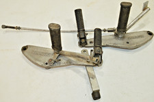 HONDA CB 400 N FUßRASTENANLAGE VORNE FAHRER FUßSTÜTZE FUßABLAGE ZURÜCK VERLEGT