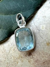 Aquamarin Anhänger Silber 9mm