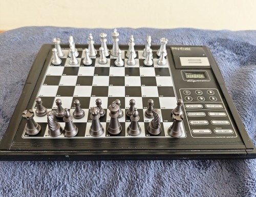 Saitek talking chess trainer - saitek,