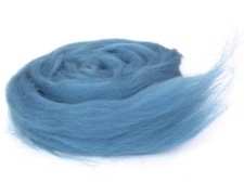 1 kg Bergschafwolle wasserblau