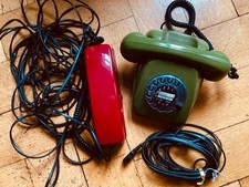 2 alte Telefone, Wählscheibe/