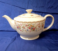 PMR Jaeger & Co. Teekanne elfenbein Blumen geblümt