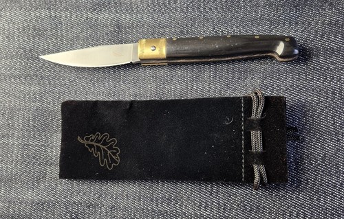 Taschenmesser klein aus