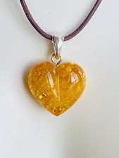 Edelsteinanhänger, Bernstein