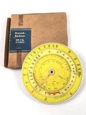 Luftwaffe, Dreieckrechner DR3 Tp, Fl 23825, datiert 1944, in der originalen Umve
