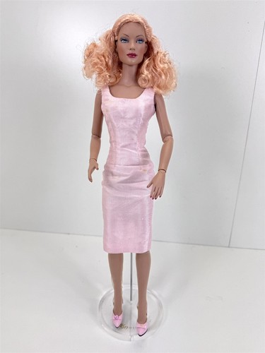 Robert tonner doll zoll - robert, 16
