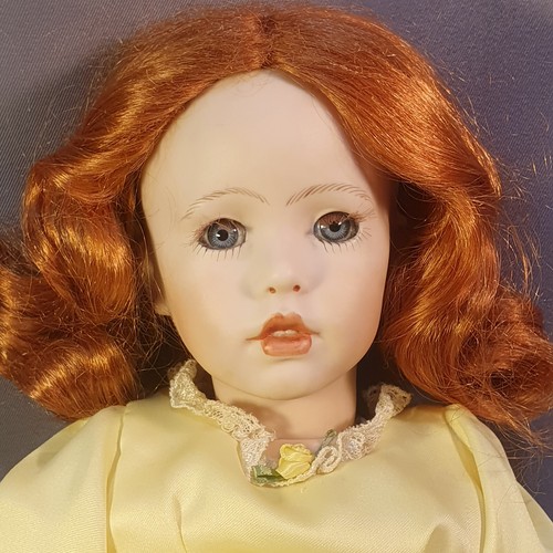 Porzellanpuppe shay - "shay", (890)