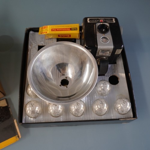 Vintage kodak brownie hawkeye - kodak,