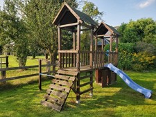 Klettergerüst mit Turnstange, Turm, Burg, Podesthöhe 1m, LxBxH = 5m x 4m x 3,5m