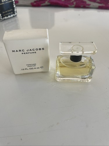 Marc jacobs eau perfume - marc,