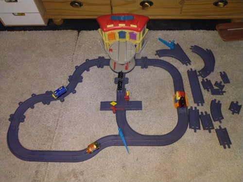 Chuggington lokschuppen mit - lokschuppen,