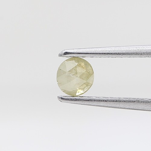 Fancy natural diamond - diamond, 0.20tcw