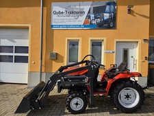 Kleintraktor Yanmar F 155 mit Frontlader Allrad  Traktor  3 Zylinder