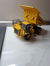 Komatsu Muldenkipper  HD 605