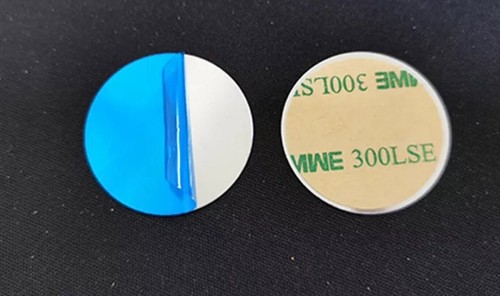 Metallplättchen für - 2×,