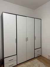 Kleiderschrank aus holz - aus,
