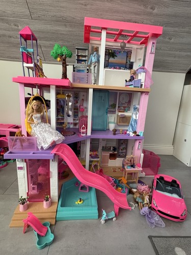 Barbie new dreamhouse - new, auto