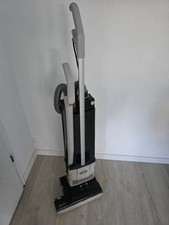 SEBO Bürststaubsauger BS 360