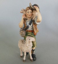 Hirte mit 2 Schafen für