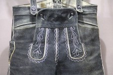 3/4 schwarze bayerische bestickte  Lederhose mit Träger
