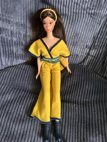 1975 ballerina barbie had - had, with
