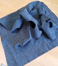 Katzenspielteppich Ca. 100x100cm, Spielmatte Kratzmatte. Beschäftigung, Wie Neu