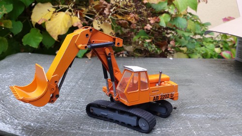 Baumaschine nzg atlas - baumaschine,